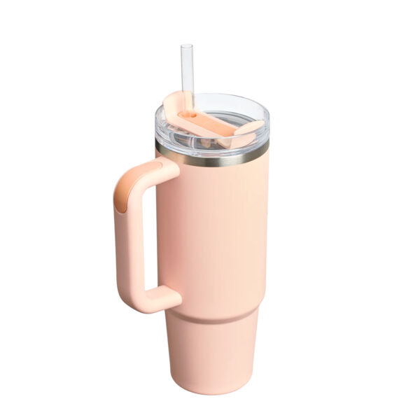 Stanley Quencher H2.O FlowState™ Tumbler 0.89 L Orange Cream​ LIMITED