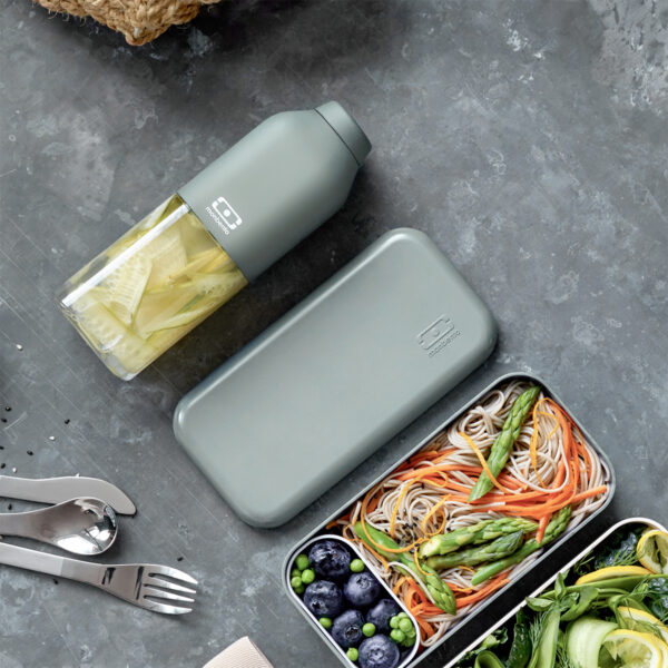 Monbento Positive butelka na wodę 0,5L Green Natural - obrazek 5